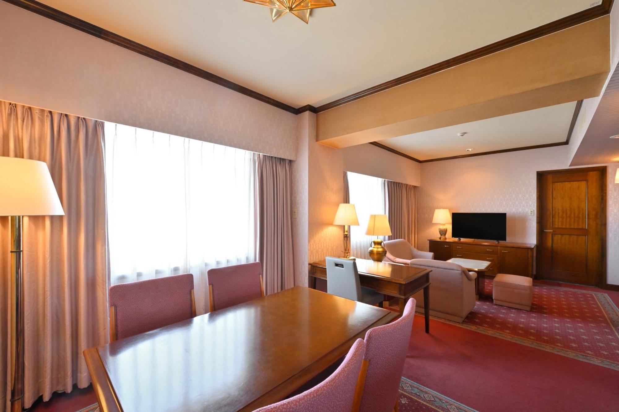 Takamatsu Kokusai Hotel Bagian luar foto